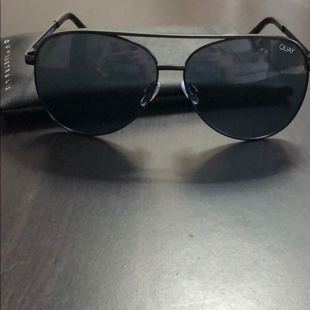 Quay Australia Vivienne Sunglasses